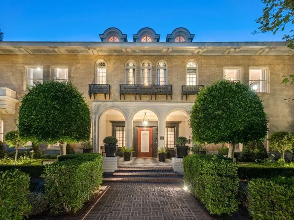 601 S Windsor Blvd, Los Angeles, CA 90005