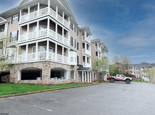 2534 Suncrest Vlg, Morgantown, WV 26505