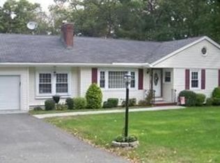 290 High Plain St, Walpole, MA 02081