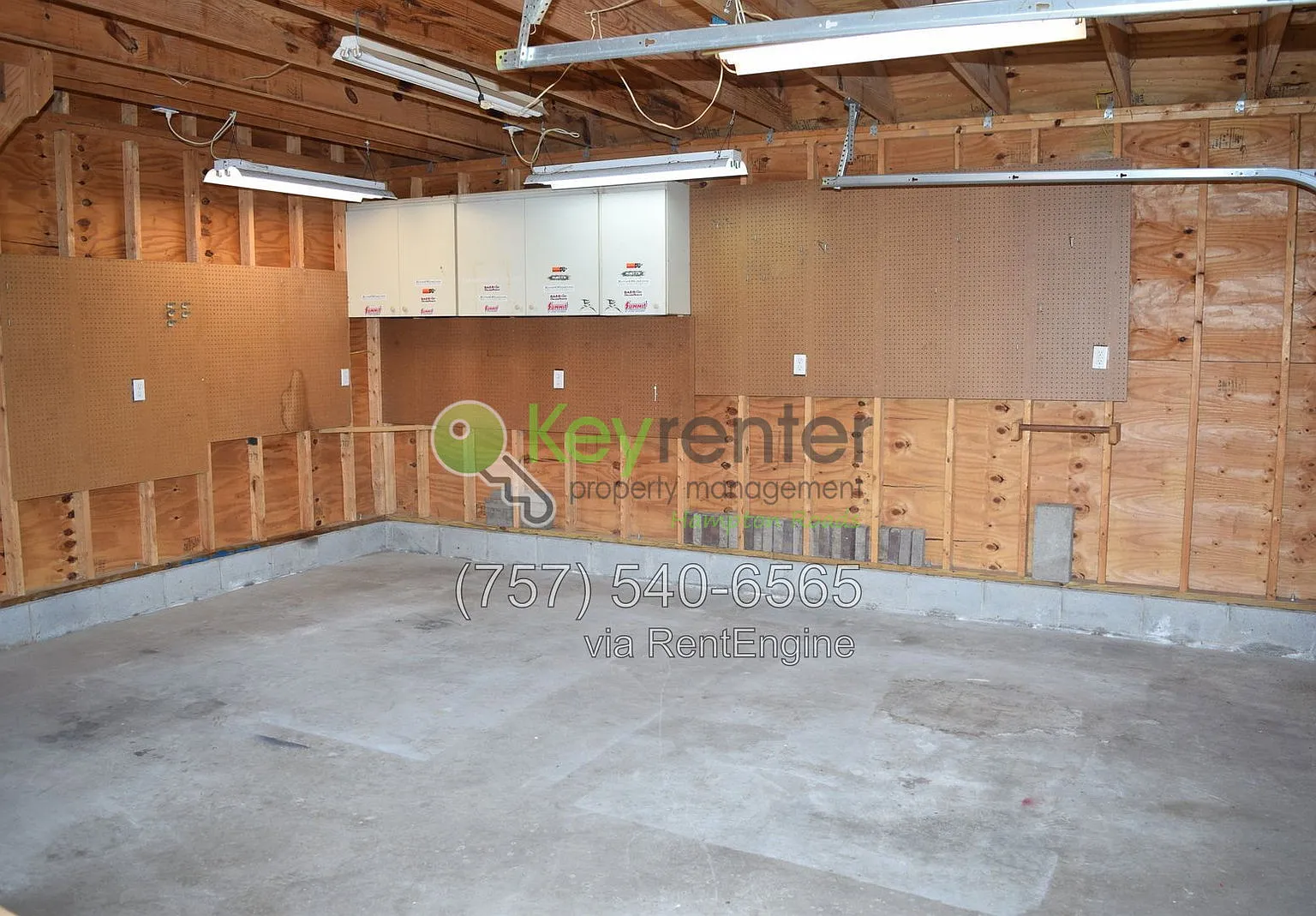 4 bed, 2.0 bath, 2029 sqft, $2,495 — Photo 2