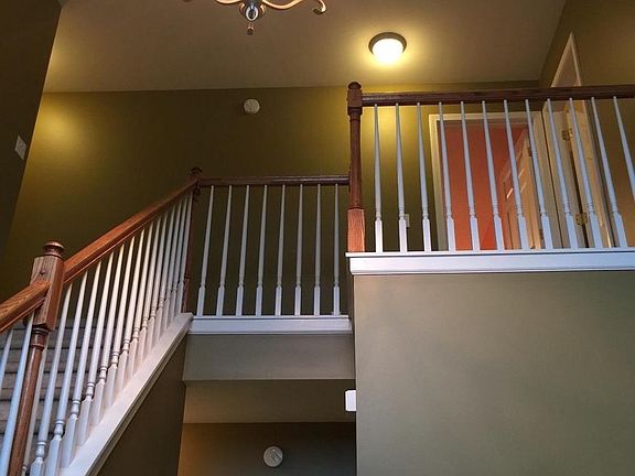 4th image of 4284 Desdemona Way