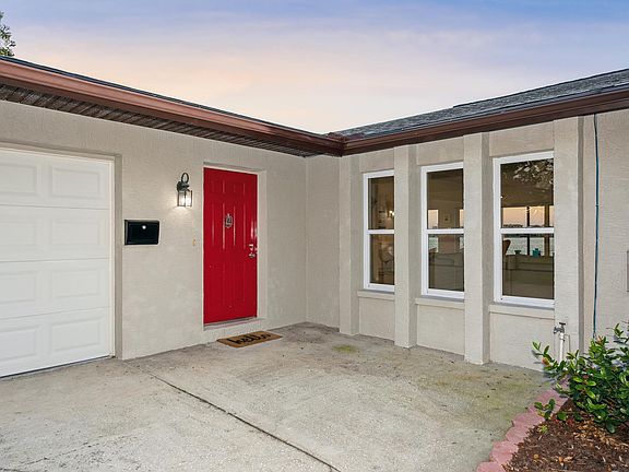 3rd image of 4747 Neptune Dr SE