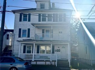 20 Pine St, Meriden, CT 06451