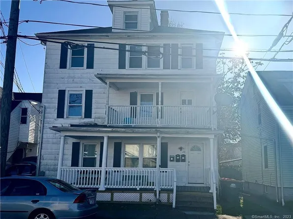 20 Pine Street, Meriden, CT 06451
