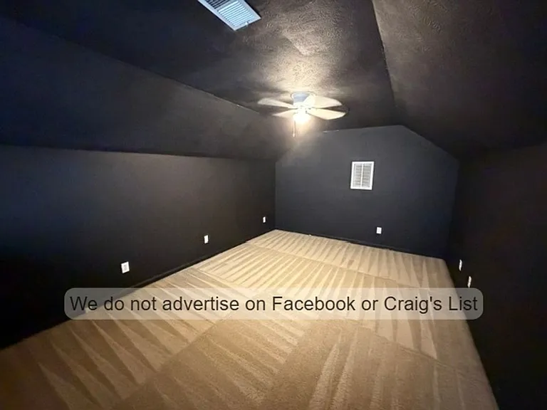 111 Tenacre Trl — Photo 12