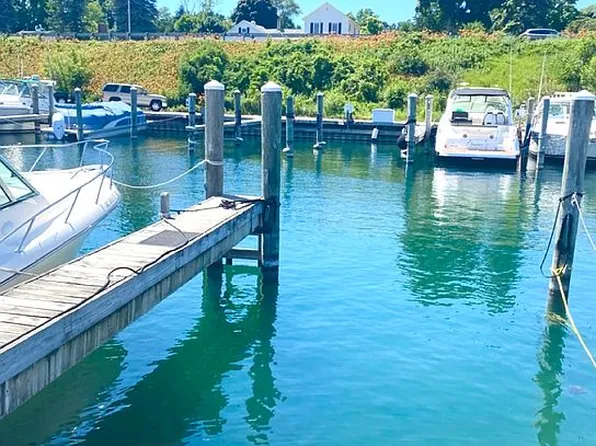 12755 S Marina Village Dr #44, Traverse City, MI 49684