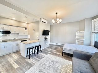 300 S 12th St #201A, Philadelphia, PA 19107