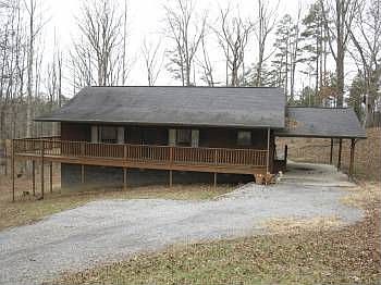 3rd image of 305 Dalsland Way