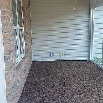 2nd image of 2344 Deerfield Ln