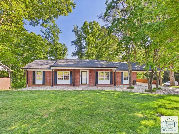 56 Ferndale Dr, Bassett, VA 24078