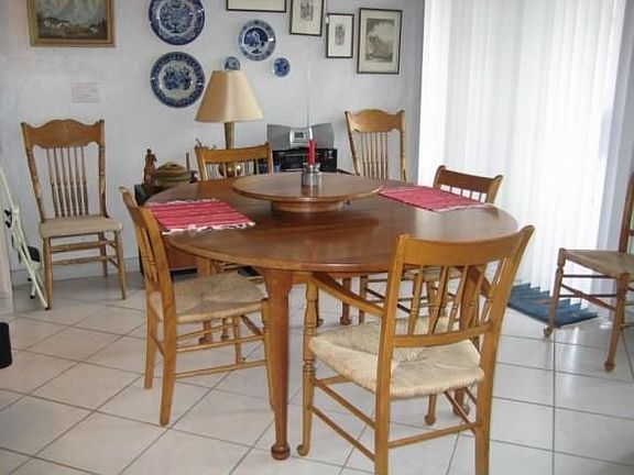 4th image of 21 Abbey Villa Cir #C
