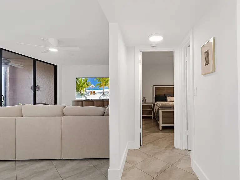 2455 Lindell Blvd #3103 — Photo 13