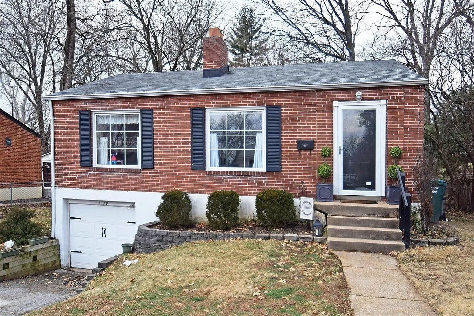 1139 Sturgis Dr photo 1