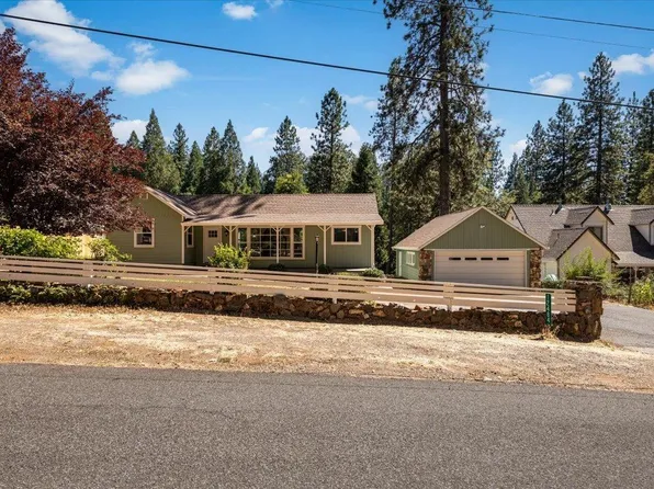 12484 Oak Cir, Grass Valley, CA 95945