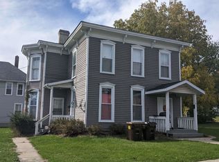 316 N Walnut Ave, Freeport, IL 61032