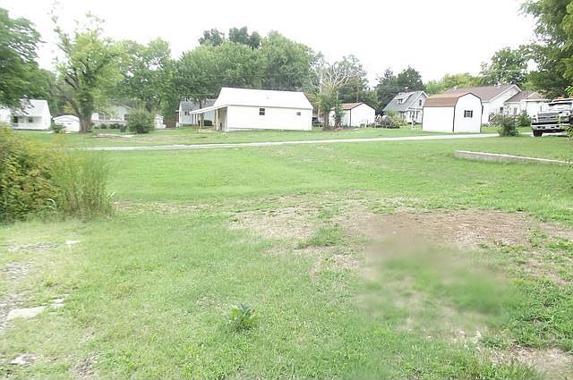 2nd image of 308 Forest St