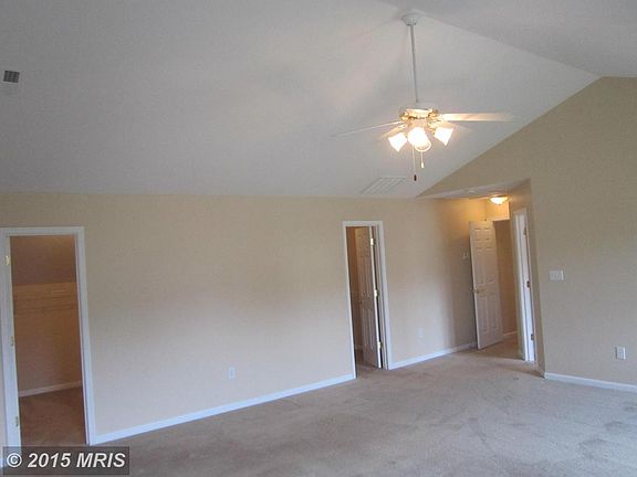 5th image of 7 Wild Rose Dr