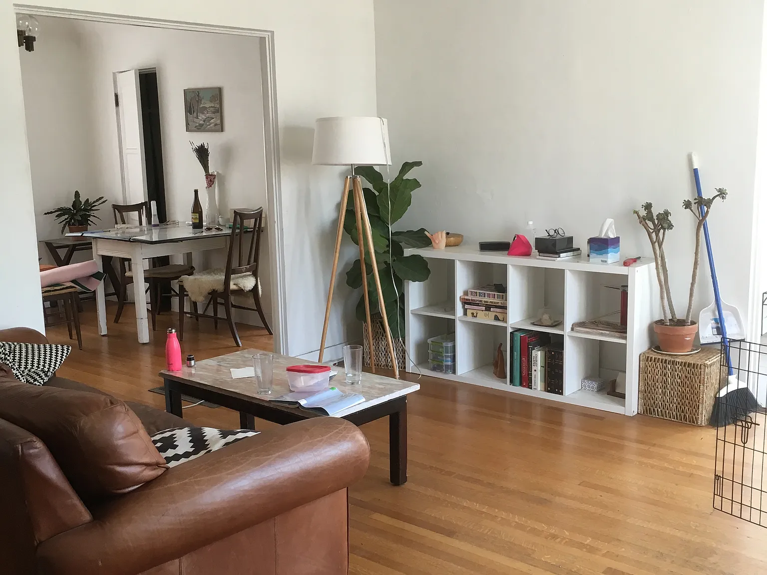 2 bed, 1.5 bath, 2570 sqft, $3,295 — Photo 3