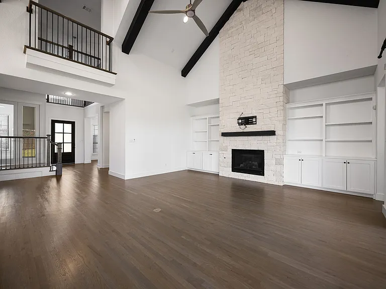 1611 Cottonwood Trl — Photo 9