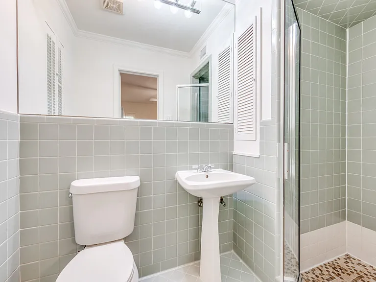 10715 Royal Springs Dr — Photo 10