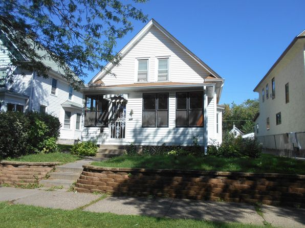 935 Central Ave W