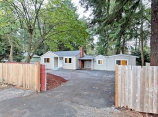 15433 Linden Ave N, Shoreline, WA 98133