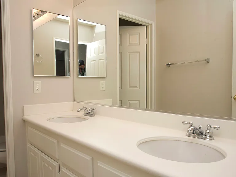 45349 Escalon St — Photo 19