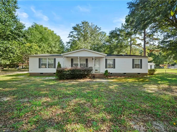 5491 Calhoun Ct, Hope Mills, NC 28348