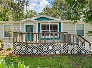 2516 Mobilaire Dr, Lutz, FL 33559