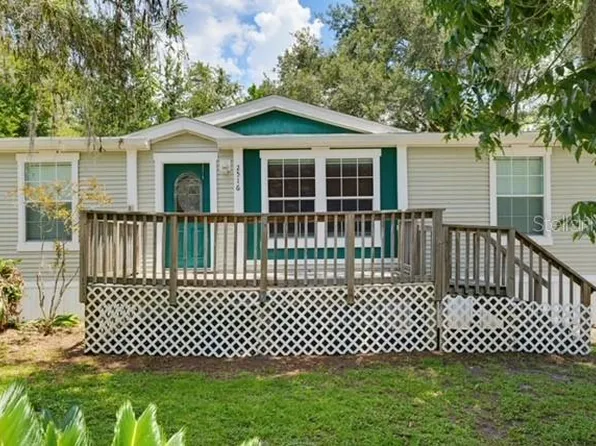 2516 Mobilaire Dr, Lutz, FL 33559