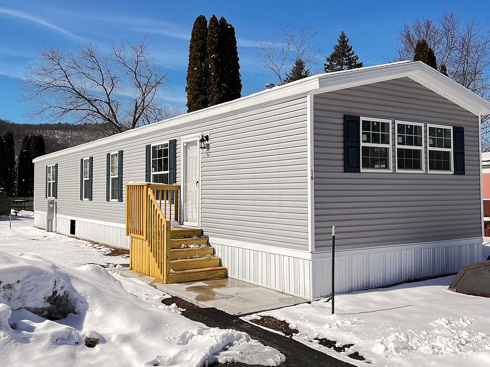 1st image of 16 Mille Lacs Ln