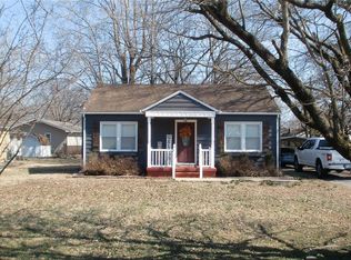 604 N Main Rd, Charleston, MO 63834
