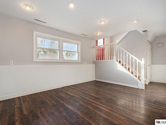 3rd image of 1322 Englewood Dr