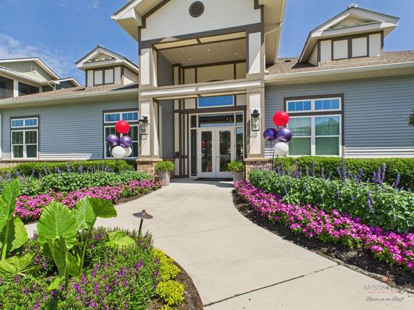 321 Mohegan Ave #9302