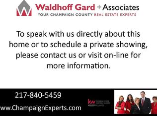 4 Flora Ct, Champaign, IL 61821