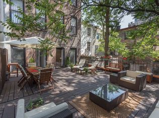 227 10th Ave #1, New York, NY 10011