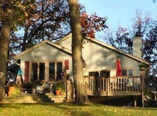 6604 Heidelberg Ct, Waterford, WI 53185
