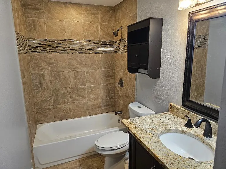 2500 E Park Blvd #-2 — Photo 12