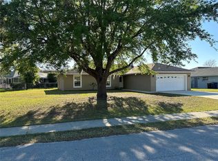 379 Renssalaer Ave, Auburndale, FL 33823