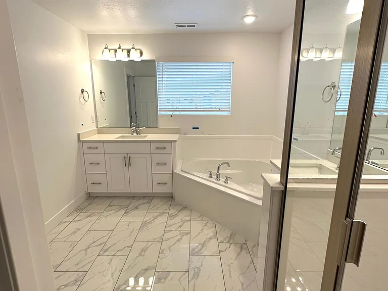 5384 W Chert Ln — Photo 24