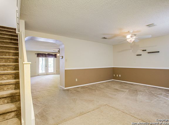 4th image of 2543 Chasefield Dr
