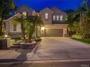 316 Canyon Crest Dr, Simi Valley, CA 93065