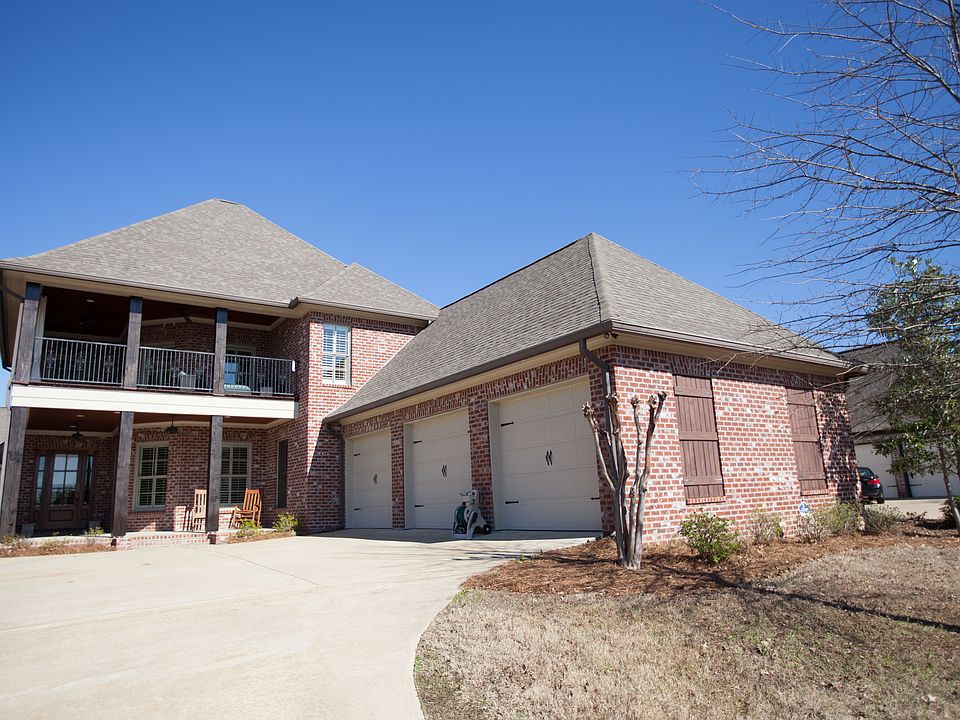 1st image of 122 Lake Village Dr
