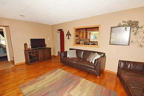 5th image of 412 Northshore Blvd