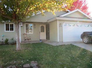 3858 Agate Mdws, White City, OR 97503