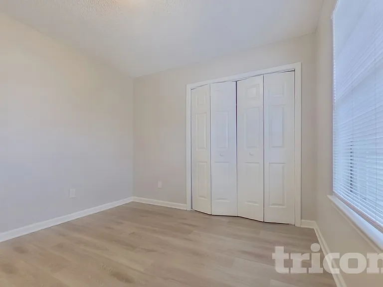 3 Long Glen Ct — Photo 10