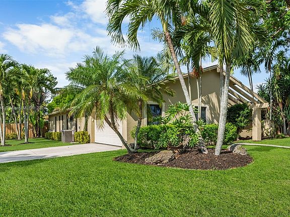 2nd image of 9700 NW 16th St