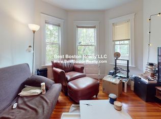 171 Tremont St #2C, Somerville, MA 02143