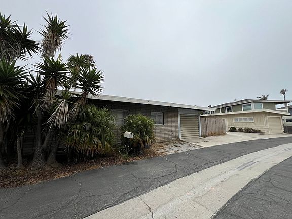 3rd image of 2042 Pierpont Blvd