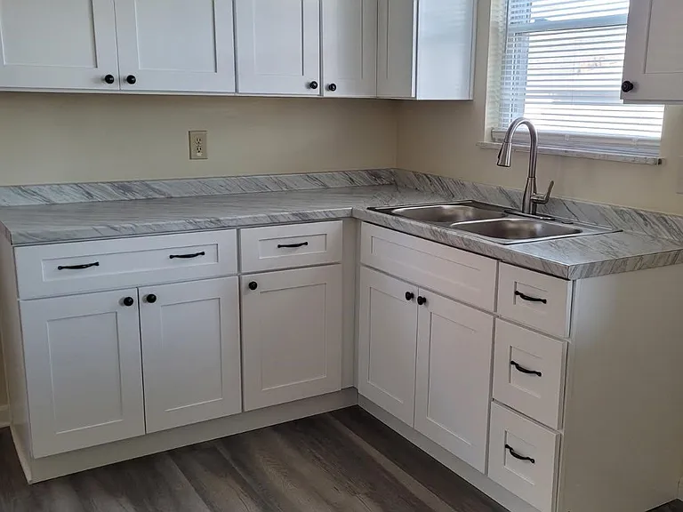 3292 Sullivant Ave — Photo 5